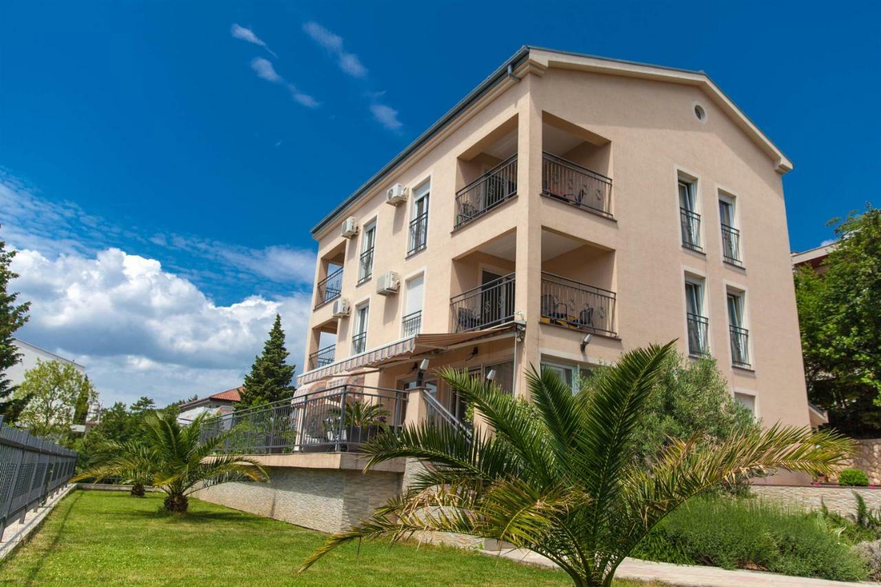 Bruno Apartment Crikvenica Ngoại thất bức ảnh