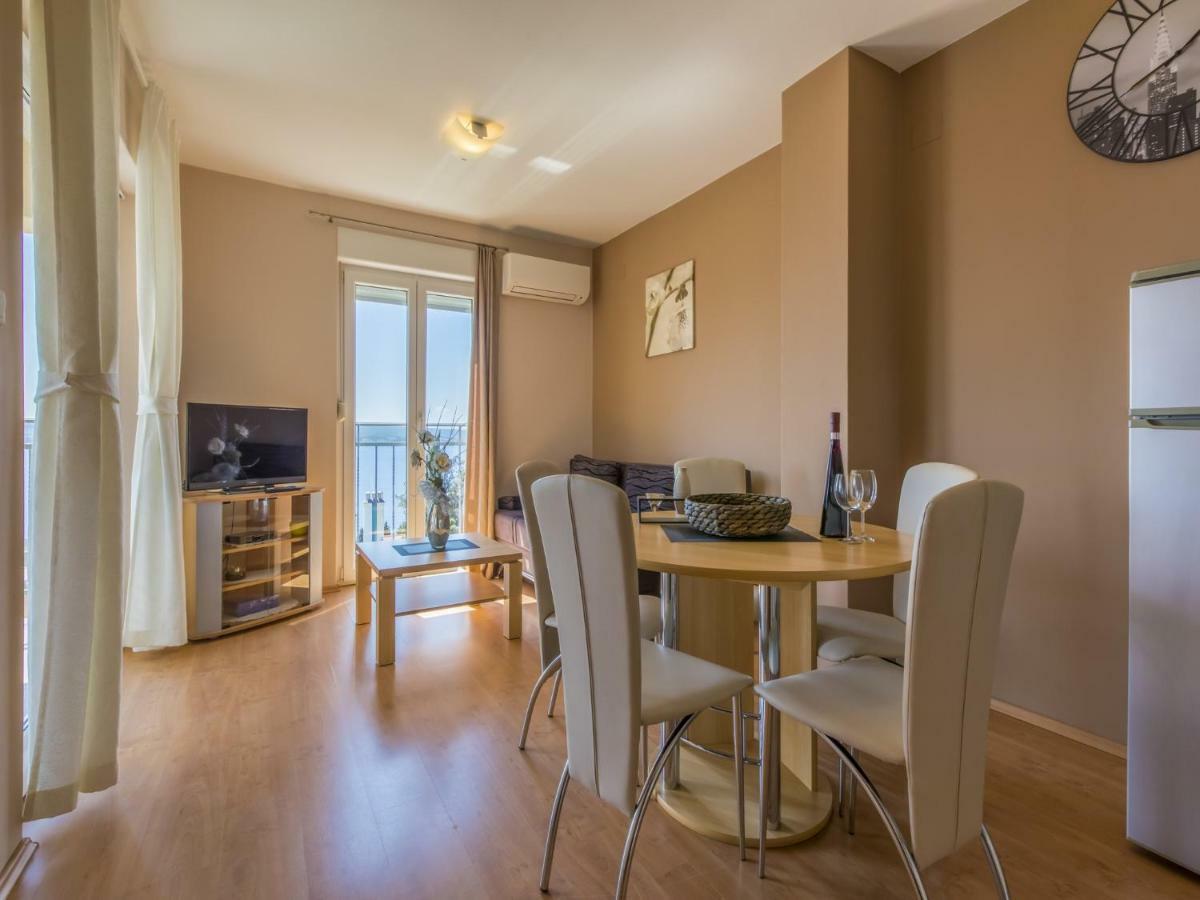 Bruno Apartment Crikvenica Ngoại thất bức ảnh