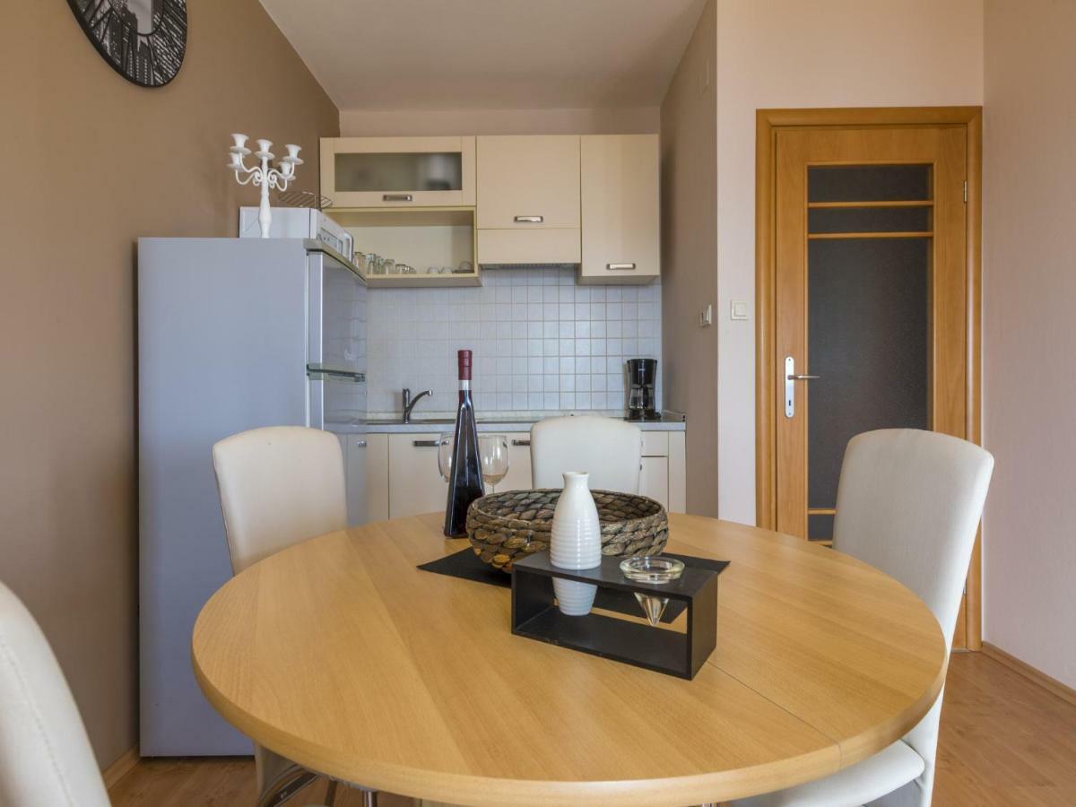 Bruno Apartment Crikvenica Ngoại thất bức ảnh